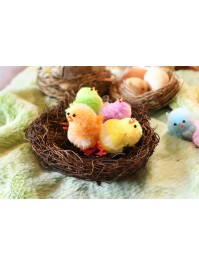 BOX 6 POUSSINS MEHRFARBIG 4CM