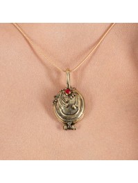 COLLIER VAMPIRE OR PENDENTIF 4CM X 2CM/ COLLIER 45CM
