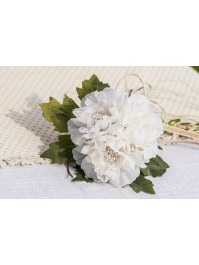 BUNCH OF 3 IVORY PEONIES 15CM X 10CM X 40CM