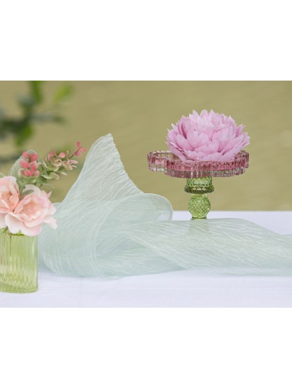WATERLILY GREEN MIST TABLE RUNNER 28CM X 3M