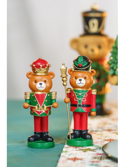 RESIN KING BEAR BARNABEY - 2 ASS AROUND 7CM X 5CM X 16CM