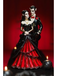 POLYRESIN RED BLOODY VAMPIRES COUPLE STATUE 19.5CM X 15.5CM X 37CM