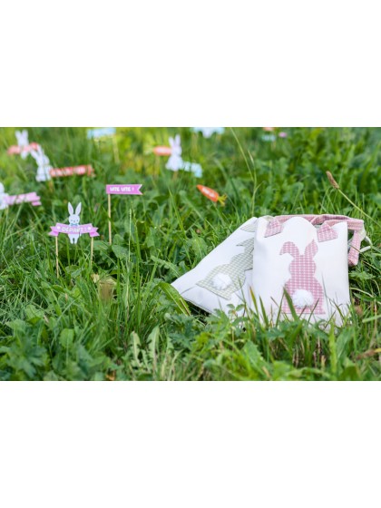 BAG WITH POMPOM GINGHAM RABBIT 2ASS 19CM X 1CM X 24CM