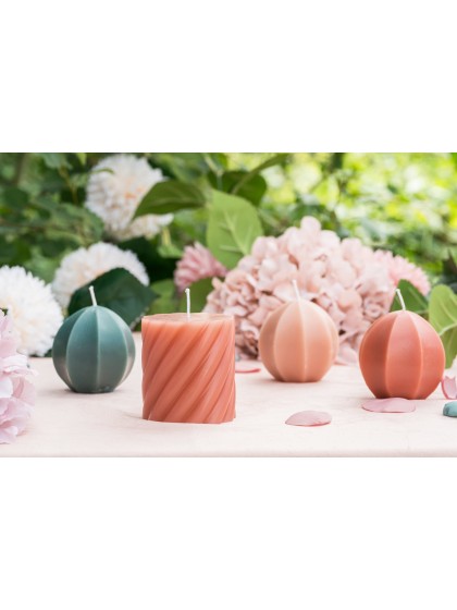 BOUGIE PILIER TORSADE ROSE FLAMINGO DIA 7CM X 7.5CM