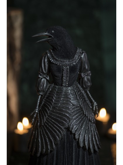 POLYRESIN BLACK VELVET LADY RAVEN 18CM X 16CM X 40.5CM