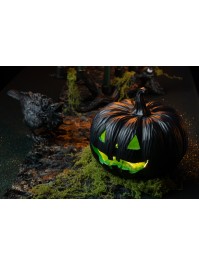 KÜRBIS KUNSTHARZ SCHWARZ UND GRÜN MIT LED DIA 23CM X 21CM
