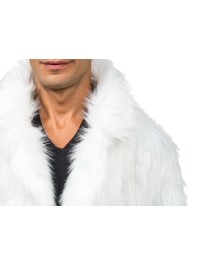 WHITE FAKE FUR JACKET M