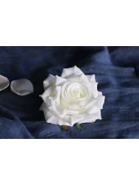 4 IVORY ROSE HEADS DIA 9.5CM X 5.5CM