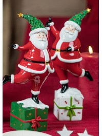 RESIN SANTA WITH CHRISTMAS TREE HAT STANDING ON A GIFT - 2 ASS 17.5CM X 12.5CM X 36CM HT