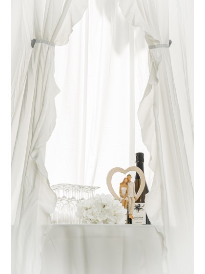 BALDACHIN RECEPTION STOFF WEISS MIT FRANSENS DIA 56CM X 230CM