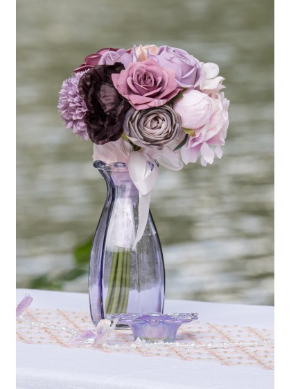 VASE COROLLE VERRE LILAS DIA 9.2CM X 8.3 CM X 20CM