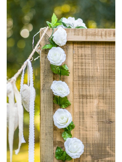 WHITE ROSES GARLAND 220CM