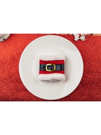 4 SANTA W/ BELT NAPKIN RINGS 7CM X 19CM