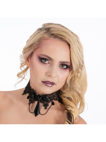 COLLIER RAS DE COU DENTELLE AVEC ROSES NOIRES ET PIERRES NOIRES 