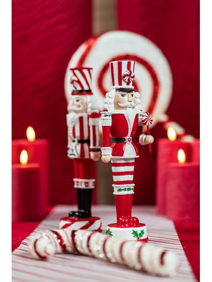 NUTCRACKER RESINE RAYE ROUGE ET BLANC - 2 ASS 9.5CM X 9CM X 33CM