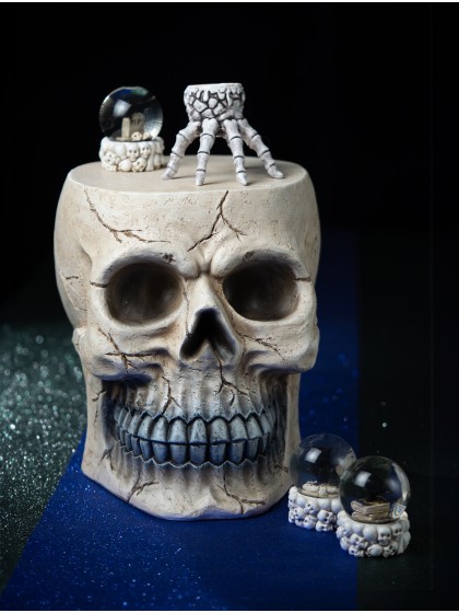 XL MAGNESIA SKULL STOOL 27CM X 34CM X 30.5CM