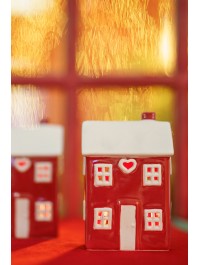MAISON CERAMIQUE PHOTOPHORE ROUGE ET BLANC 9.6CM X 8.5CM X 15CM