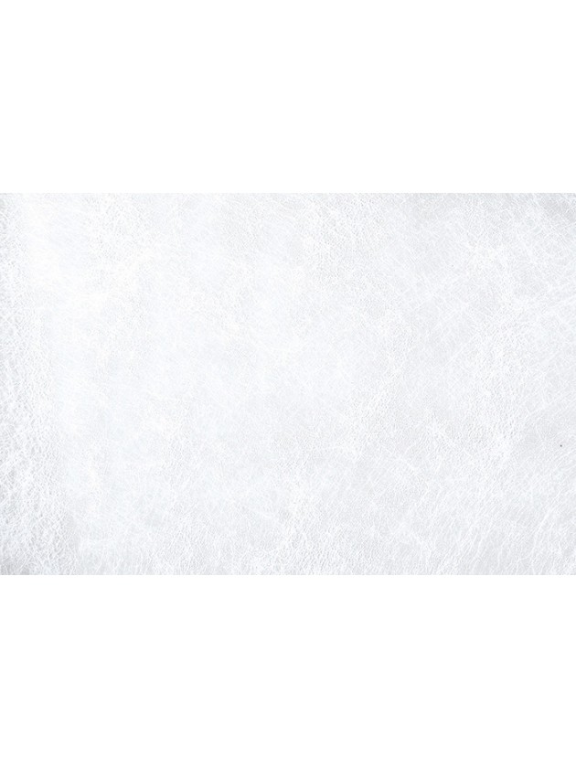 10 WHITE ROUND ROMANCE TABLE SETS 34CM
