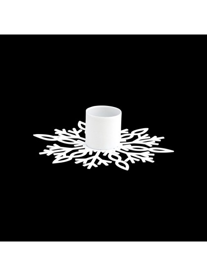 WHITE METAL SNOWFLAKE TAPER CANDLE HOLDER DIA 9.5CM X 2.5CM