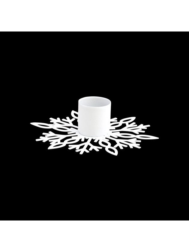WHITE METAL SNOWFLAKE TAPER CANDLE HOLDER DIA 9.5CM X 2.5CM