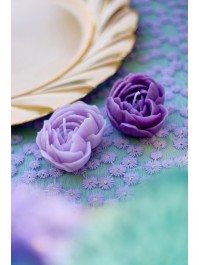 2 HEART-SHAPED CANDLES LILAC/ AMETHYST ROSE 2 ASSORTED 7.5CM X 6CM X 3.7CM